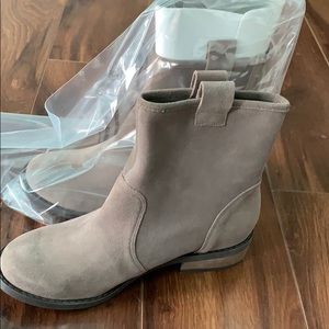 Sole Society Suede Boots 5